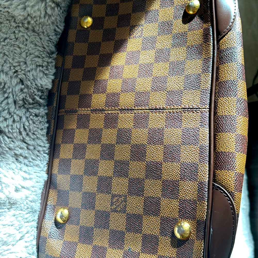Verona leather handbag
Very good condition